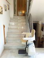 Silla sube escaleras levante instalada en una casa particular en Ciudad Real